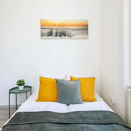 Ultra - Large - Sunny *