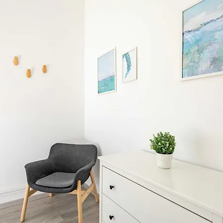 Ultra - Large - Sunny