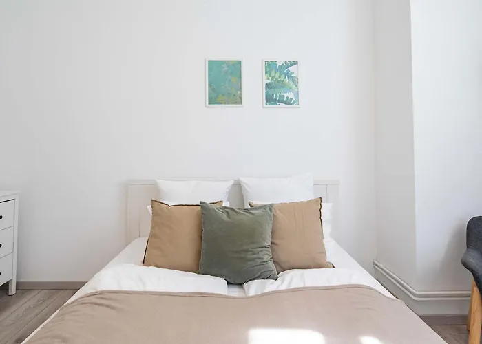 Ultra - Large - Sunny Apartmán *