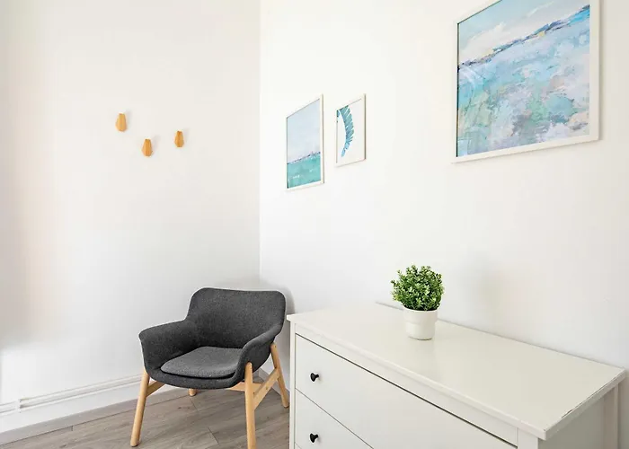 Ultra - Large - Sunny