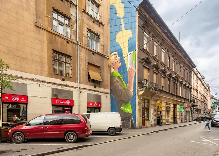 Ultra - Large - Sunny